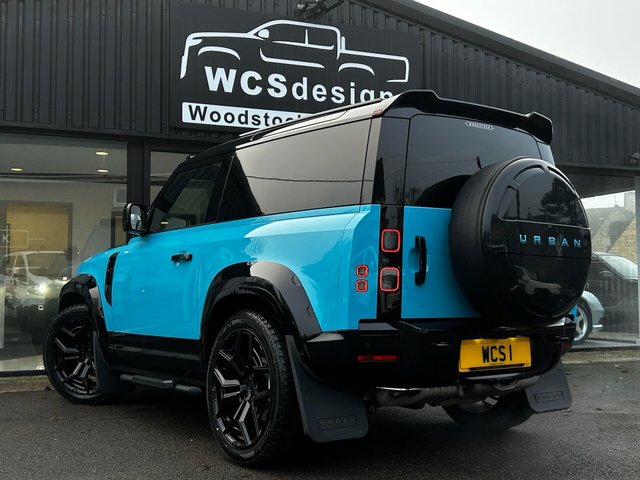 View our LAND ROVER DEFENDER 90