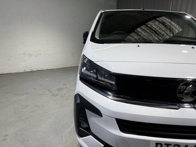 2024 VAUXHALL VIVARO - Photo 9