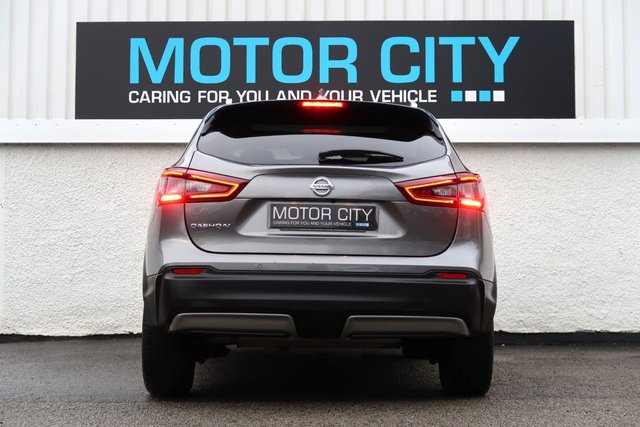 2020 NISSAN QASHQAI 1.3 DIG-T N-Connecta SUV 5dr Petrol Manual Euro 6 (s/s) (140 ps) - Photo 9