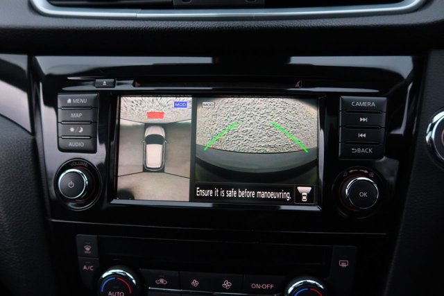 2020 NISSAN QASHQAI 1.3 DIG-T N-Connecta SUV 5dr Petrol Manual Euro 6 (s/s) (140 ps) - Photo 4