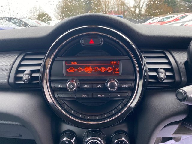 2016 MINI Hatch 1.5L Cooper D 3dr - Photo 12