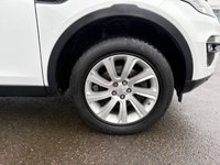 USED 2015 65 LAND ROVER DISCOVERY SPORT 2.0 TD4 SE Tech SUV 5dr Diesel Auto 4WD Euro 6 (s/s) (180 ps) A STUNNING ADDITION TO OUR FORECOURT FINIISHED IN MASSIVELY POPULAR FUJI WHITE PAINT+4 WHEEL DRIVE+7 SEATER+SERVICE HISTORY+DIESEL+AUTOMATIC+ULEZ COMPLIANT+HALF LEATHER INTERIOR+SATELLITE NAVIGATION+PARK ASSIST+CLIMATE CONTROL+18 INCH ALLOY WHEELS+LAND ROVER AUDIO+11 SPEAKERS/SUBWOOFER+CALL NOW TO ARRANGE A VIEWING!!!!!!!!!!!!!!!!!!!!!!!!!!!!!!!!!!!!!!!!!!!!