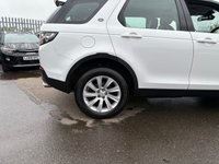 USED 2015 65 LAND ROVER DISCOVERY SPORT 2.0 TD4 SE Tech SUV 5dr Diesel Auto 4WD Euro 6 (s/s) (180 ps) A STUNNING ADDITION TO OUR FORECOURT FINIISHED IN MASSIVELY POPULAR FUJI WHITE PAINT+4 WHEEL DRIVE+7 SEATER+SERVICE HISTORY+DIESEL+AUTOMATIC+ULEZ COMPLIANT+HALF LEATHER INTERIOR+SATELLITE NAVIGATION+PARK ASSIST+CLIMATE CONTROL+18 INCH ALLOY WHEELS+LAND ROVER AUDIO+11 SPEAKERS/SUBWOOFER+CALL NOW TO ARRANGE A VIEWING!!!!!!!!!!!!!!!!!!!!!!!!!!!!!!!!!!!!!!!!!!!!