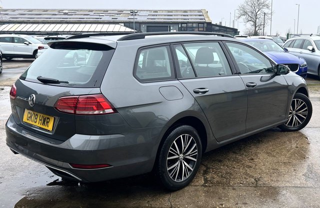 2018 VOLKSWAGEN GOLF 1.6 TDI SE Estate 5dr Diesel Manual Euro 6 (s/s) (115 ps) - Photo 3