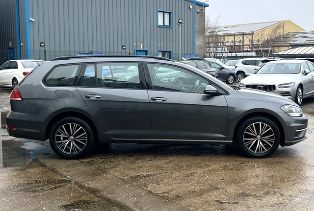 2018 VOLKSWAGEN GOLF 1.6 TDI SE Estate 5dr Diesel Manual Euro 6 (s/s) (115 ps) - Photo 7