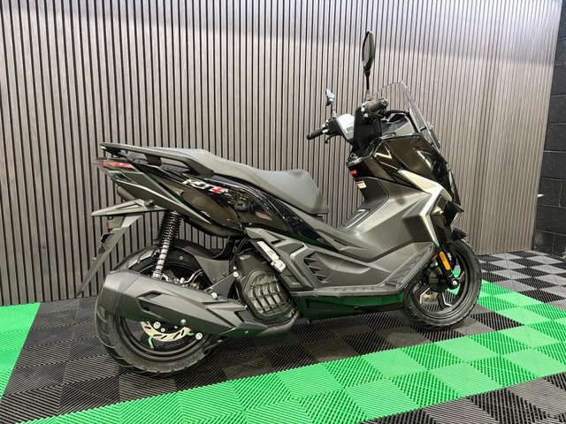 View our LEXMOTO RT1 125