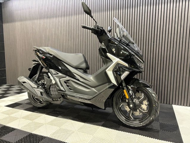 View our LEXMOTO RT1