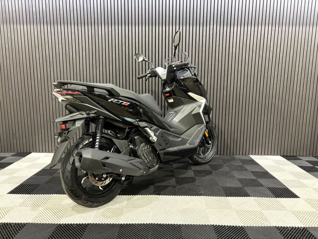 View our LEXMOTO RT1