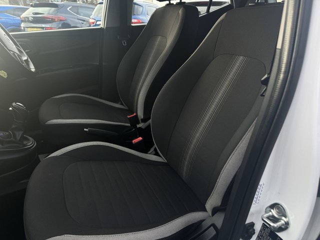 2022 HYUNDAI I10 2022 1.0 SE Connect Hatchback 5dr Petrol Auto - Photo 5
