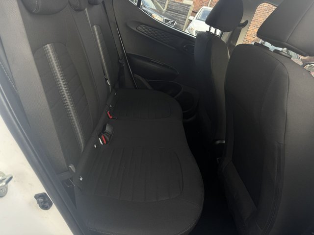 2022 HYUNDAI I10 2022 1.0 SE Connect Hatchback 5dr Petrol Auto - Photo 7