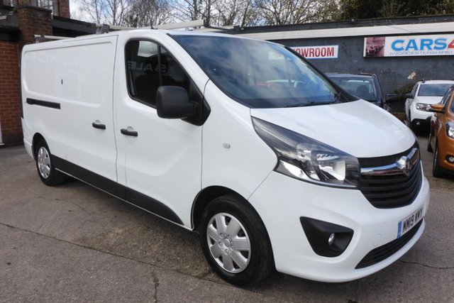 2019 VAUXHALL VIVARO - Photo 7