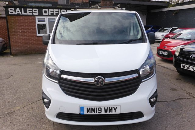 2019 VAUXHALL VIVARO - Photo 8