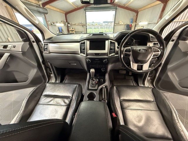 2017 Ford Ranger 3.2L Limited 1 4dr - Photo 11