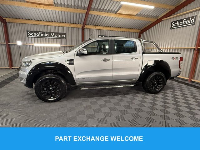2017 Ford Ranger 3.2L Limited 1 4dr - Photo 4