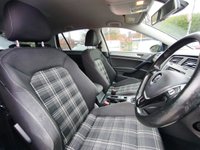 USED 2015 15 VOLKSWAGEN GOLF 1.6 TDI BlueMotion Tech Match Hatchback 5dr Diesel DSG Euro 5 (s/s) (105 ps) Auto_&pound;20 Tax_Low Miles_1.6L_Diesel