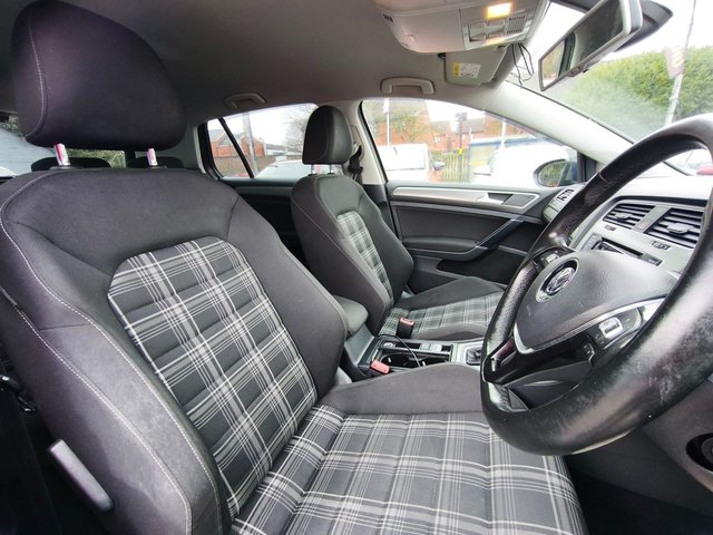 2015 VOLKSWAGEN GOLF - Photo 7