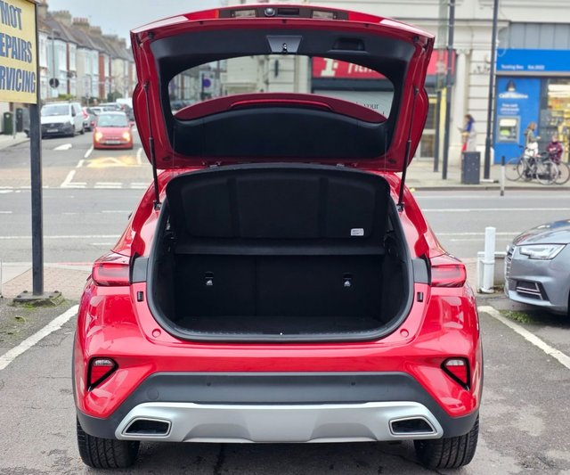 2020 KIA XCEED - Photo 10