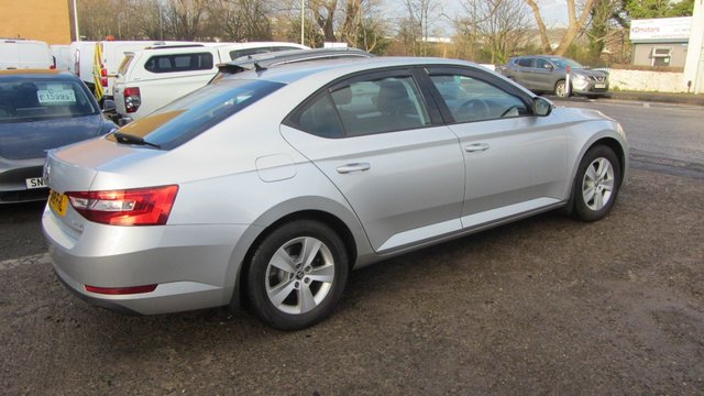 2018 SKODA SUPERB DIESEL HATCHBACK - Photo 5