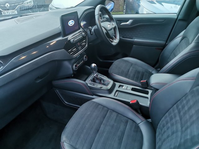2020 FORD KUGA - Photo 9