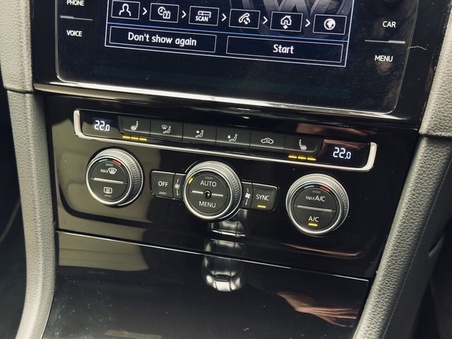 2019 Volkswagen Golf 2L R 5dr - Photo 7