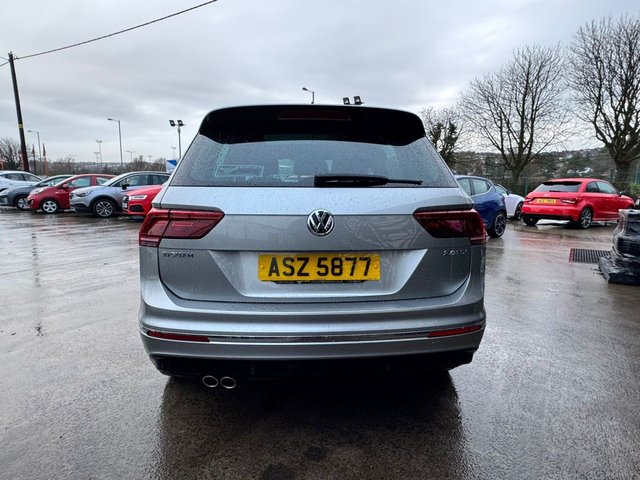 2017 VOLKSWAGEN TIGUAN 2.0 TDI BlueMotion Tech R-Line SUV 5dr Diesel Manual Euro 6 (s/s) (150 ps) - Photo 4