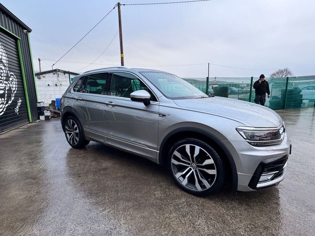 2017 VOLKSWAGEN TIGUAN 2.0 TDI BlueMotion Tech R-Line SUV 5dr Diesel Manual Euro 6 (s/s) (150 ps) - Photo 7