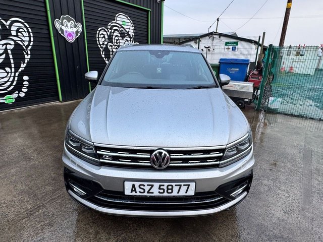 2017 VOLKSWAGEN TIGUAN 2.0 TDI BlueMotion Tech R-Line SUV 5dr Diesel Manual Euro 6 (s/s) (150 ps) - Photo 8
