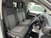 USED 2022 22 VAUXHALL VIVARO 2.0 Turbo D 3100 Dynamic Crew Van L2 H1 Euro 6 (s/s) 6dr SERVICED @ 22 48 59 85 89 k
