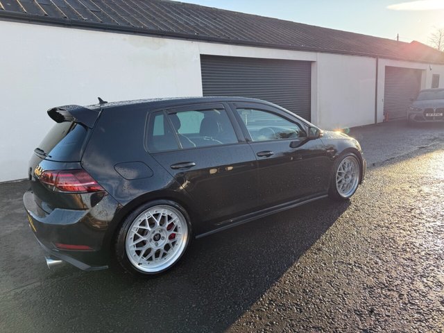 2019 VOLKSWAGEN GOLF - Photo 3