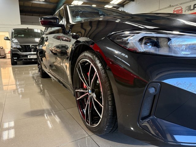 2024 BMW 3 SERIES - Photo 11