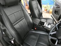 USED 2022 72 LAND ROVER RANGE ROVER EVOQUE 1.5 P300e 12.2kWh Edition SUV 5dr Petrol Plug-in Hybrid Auto 4WD Euro 6 (s/s) (309 ps) SUNROOF SAT NAV LEATHER REAR VIEW CAMERA PARKING SENSORS 1 OWNER SERVICE HISOTRY WARRANTY
