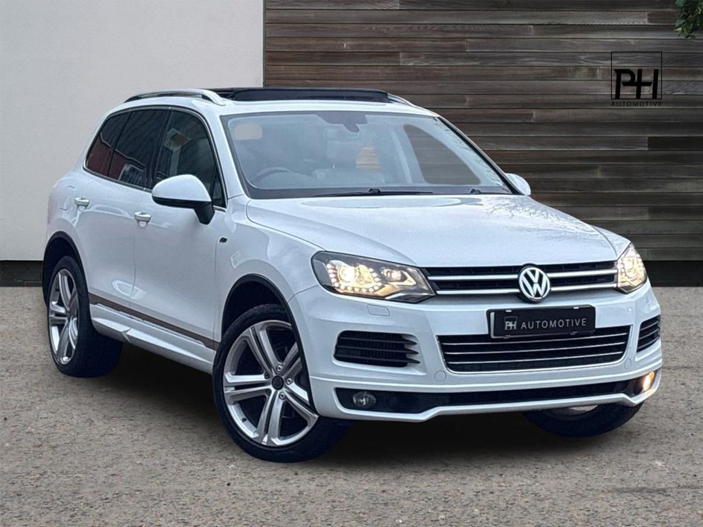 USED 2014 63 VOLKSWAGEN TOUAREG 3.0 TDI V6 BlueMotion Tech R-Line SUV 5dr Diesel Tiptronic 4WD Euro 5 (s/s) (245 ps) 