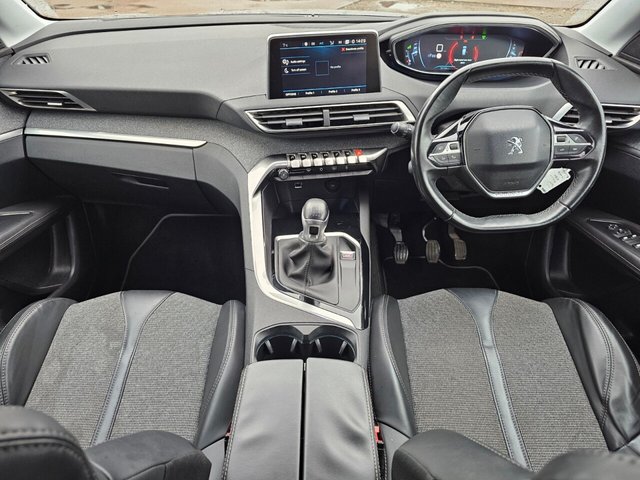 2017 Peugeot 3008 1.6L Allure 5dr - Photo 3