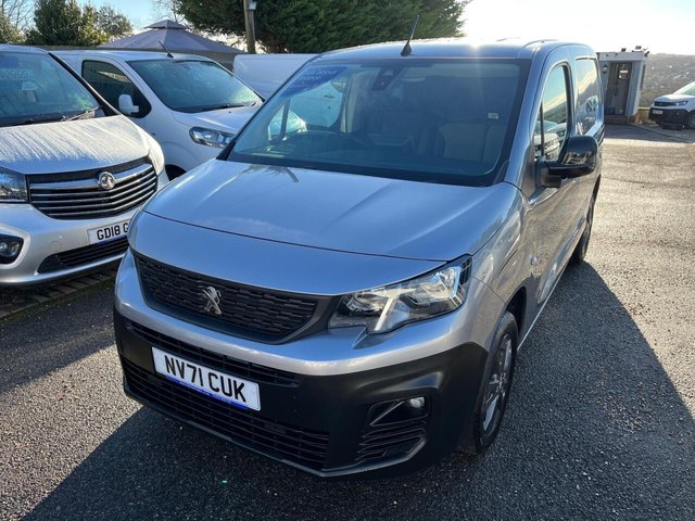 2021 PEUGEOT PARTNER - Photo 4