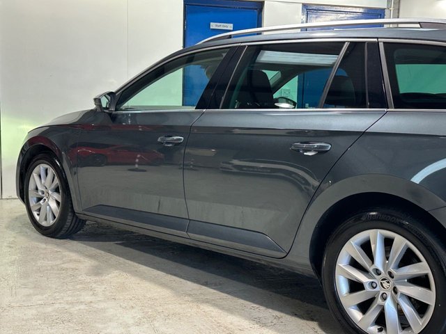 2021 SKODA SUPERB 2021 2.0 TDI SE Technology Estate 5dr Diesel DSG Euro 6 (s/s) (150 ps) - Photo 4