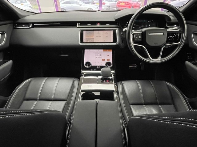 View our LAND ROVER RANGE ROVER VELAR