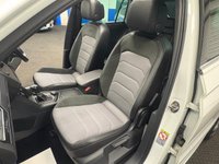 USED 2018 68 VOLKSWAGEN TIGUAN 2.0 TDI R-Line SUV 5dr Diesel DSG 4Motion Euro 6 (s/s) (150 ps) ****BINGLEY, WEST YORKSHIRE, YOU&rsquo;RE CARING AND FRIENDLY APPROACHABLE USED CAR DEALER****