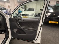 USED 2018 68 VOLKSWAGEN TIGUAN 2.0 TDI R-Line SUV 5dr Diesel DSG 4Motion Euro 6 (s/s) (150 ps) ****BINGLEY, WEST YORKSHIRE, YOU&rsquo;RE CARING AND FRIENDLY APPROACHABLE USED CAR DEALER****