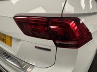 USED 2018 68 VOLKSWAGEN TIGUAN 2.0 TDI R-Line SUV 5dr Diesel DSG 4Motion Euro 6 (s/s) (150 ps) ****BINGLEY, WEST YORKSHIRE, YOU&rsquo;RE CARING AND FRIENDLY APPROACHABLE USED CAR DEALER****