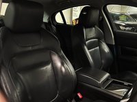 USED 2012 62 JAGUAR XF 3.0d S V6 Premium Luxury Saloon 4dr Diesel Auto Euro 5 (275 ps) 
