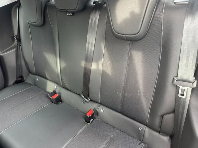 2020 VAUXHALL Corsa Electric 50kWh Elite Nav Hatchback 5dr Electric Auto (7.4Kw Charger) (136 ps) - Photo 9