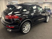 USED 2015 15 PORSCHE CAYENNE 3.0 V6 E-Hybrid S SUV 5dr Petrol Plug-in Hybrid TiptronicS 4WD Euro 6 (s/s) (416 ps) ****BINGLEY, WEST YORKSHIRE, YOU&rsquo;RE CARING AND FRIENDLY APPROACHABLE USED CAR DEALER****