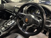USED 2015 15 PORSCHE CAYENNE 3.0 V6 E-Hybrid S SUV 5dr Petrol Plug-in Hybrid TiptronicS 4WD Euro 6 (s/s) (416 ps) ****BINGLEY, WEST YORKSHIRE, YOU&rsquo;RE CARING AND FRIENDLY APPROACHABLE USED CAR DEALER****
