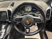 USED 2015 15 PORSCHE CAYENNE 3.0 V6 E-Hybrid S SUV 5dr Petrol Plug-in Hybrid TiptronicS 4WD Euro 6 (s/s) (416 ps) ****BINGLEY, WEST YORKSHIRE, YOU&rsquo;RE CARING AND FRIENDLY APPROACHABLE USED CAR DEALER****