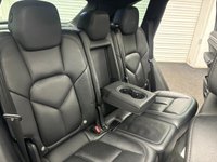 USED 2015 15 PORSCHE CAYENNE 3.0 V6 E-Hybrid S SUV 5dr Petrol Plug-in Hybrid TiptronicS 4WD Euro 6 (s/s) (416 ps) ****BINGLEY, WEST YORKSHIRE, YOU&rsquo;RE CARING AND FRIENDLY APPROACHABLE USED CAR DEALER****