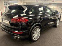 USED 2015 15 PORSCHE CAYENNE 3.0 V6 E-Hybrid S SUV 5dr Petrol Plug-in Hybrid TiptronicS 4WD Euro 6 (s/s) (416 ps) ****BINGLEY, WEST YORKSHIRE, YOU&rsquo;RE CARING AND FRIENDLY APPROACHABLE USED CAR DEALER****