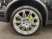 USED 2015 15 PORSCHE CAYENNE 3.0 V6 E-Hybrid S SUV 5dr Petrol Plug-in Hybrid TiptronicS 4WD Euro 6 (s/s) (416 ps) ****BINGLEY, WEST YORKSHIRE, YOU&rsquo;RE CARING AND FRIENDLY APPROACHABLE USED CAR DEALER****