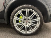 USED 2015 15 PORSCHE CAYENNE 3.0 V6 E-Hybrid S SUV 5dr Petrol Plug-in Hybrid TiptronicS 4WD Euro 6 (s/s) (416 ps) ****BINGLEY, WEST YORKSHIRE, YOU&rsquo;RE CARING AND FRIENDLY APPROACHABLE USED CAR DEALER****