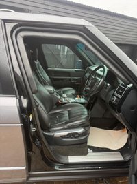 USED 2010 60 LAND ROVER RANGE ROVER 4.4 TD V8 Vogue SUV 5dr Diesel Auto 4WD Euro 5 (313 bhp) LEVEL 6 B6 ARMOURED B6 ARMOURED VEHICLE