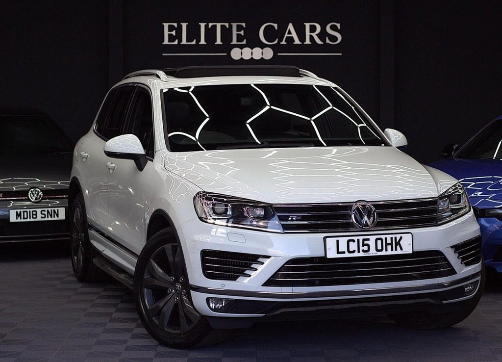 USED 2015 15 VOLKSWAGEN TOUAREG 3.0 TDI V6 BlueMotion Tech R-Line SUV 5dr Diesel Tiptronic 4WD Euro 6 (s/s) (262 ps) 